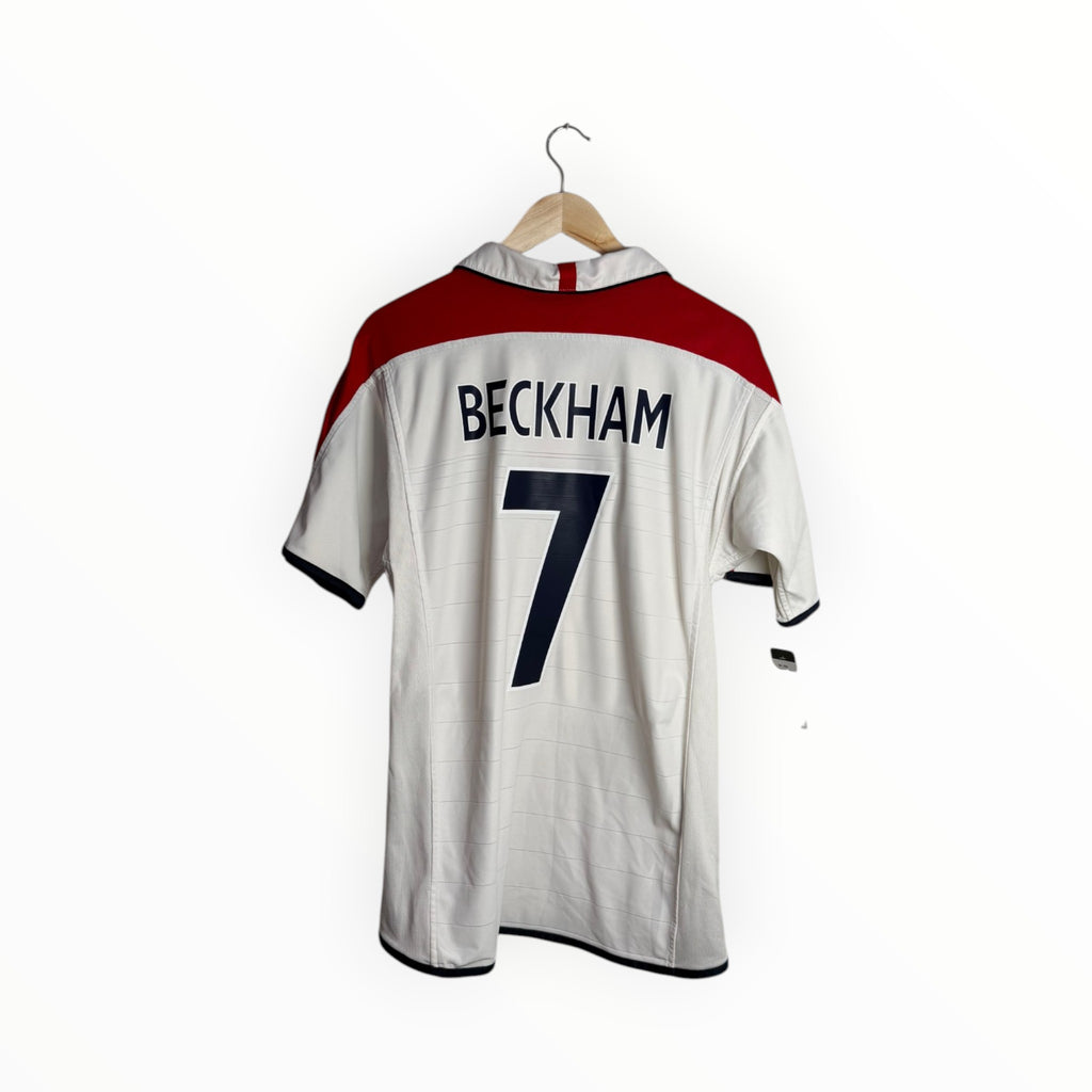 Beckham kit England white and red