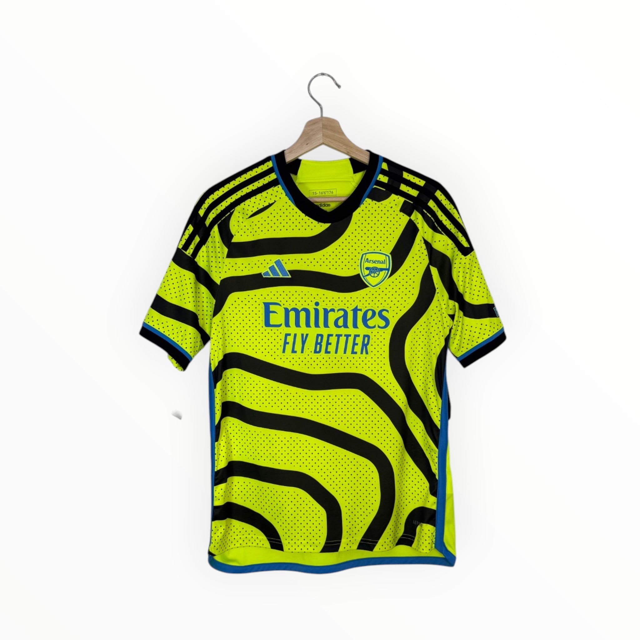 Arsenal 2023-24 Away kit Saka, Size Youth XL, Very good 8/10