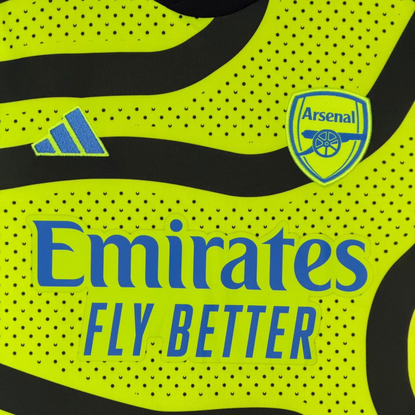 Arsenal 2023-24 Away kit Saka, Size Youth XL, Very good 8/10
