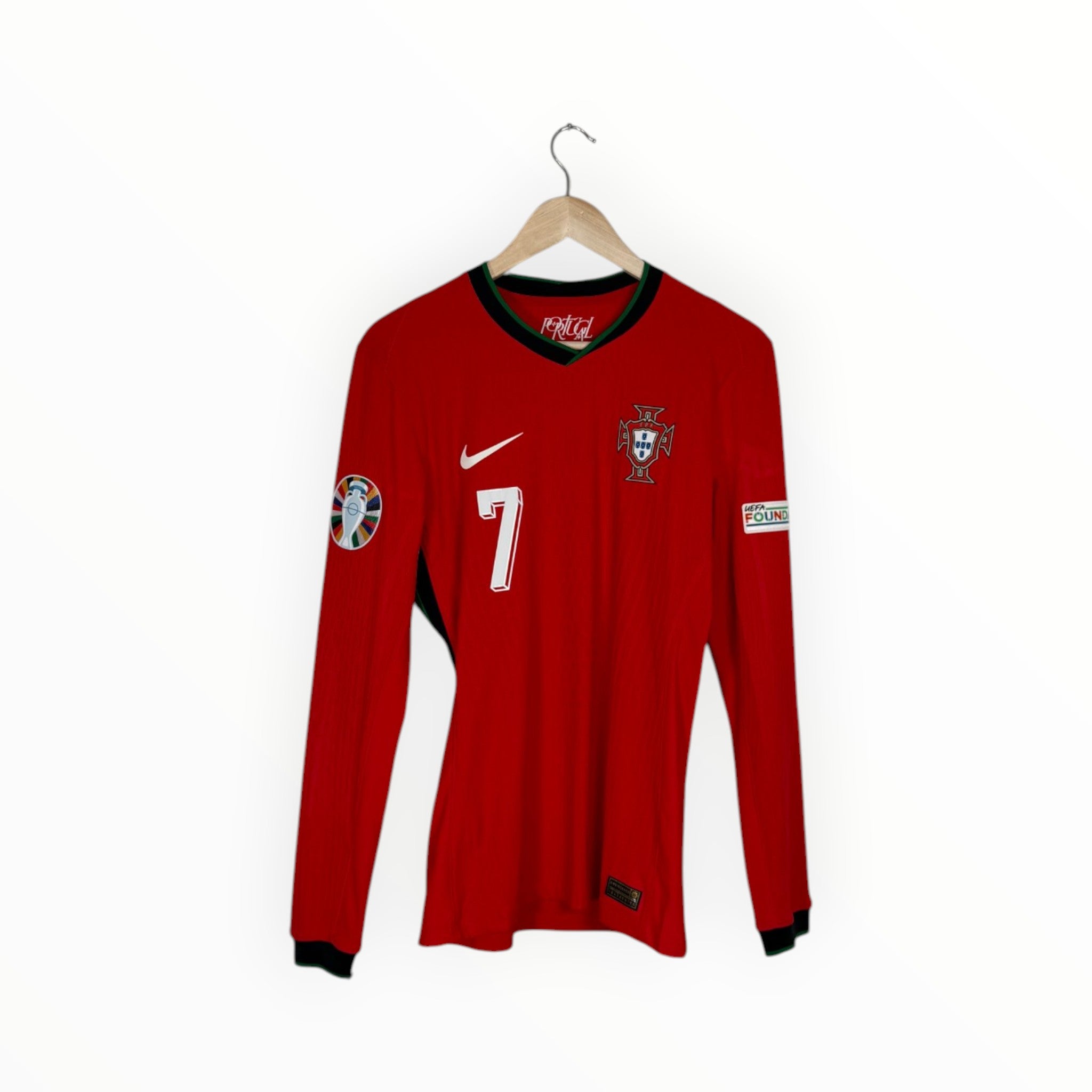 Portugal 2024-25 Home kit L/S Player Issue Ronaldo, Size S, Excellent 9/10