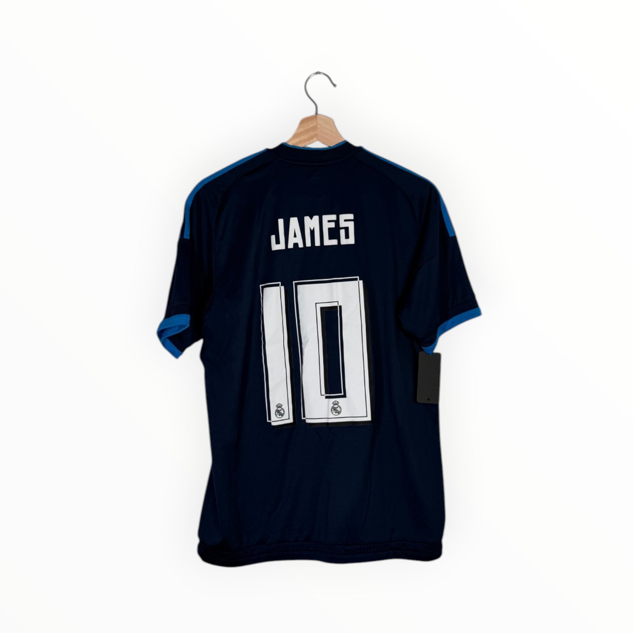 Real Madrid 2015-16 Third kit James, Size M, Very good 8/10