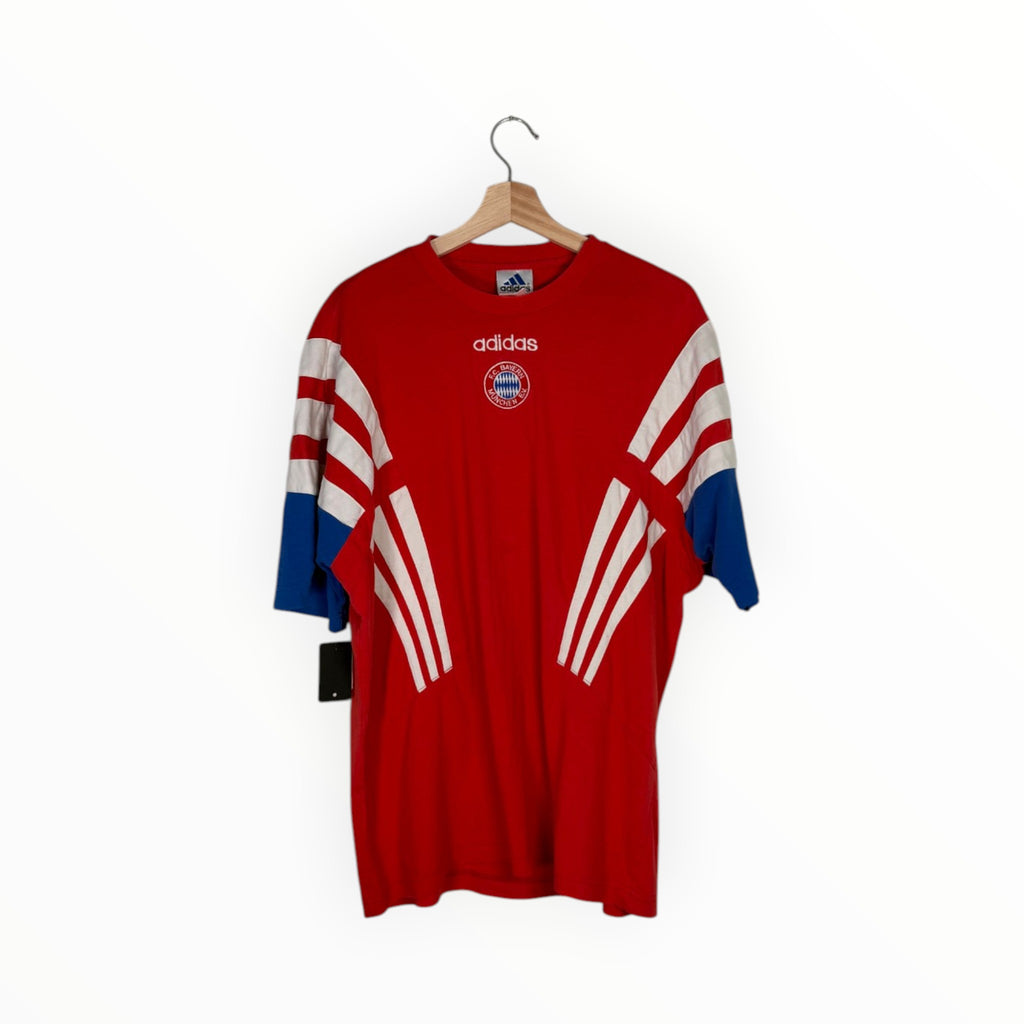 Bayern München 90' Training kit, Size L, Very good 8/10