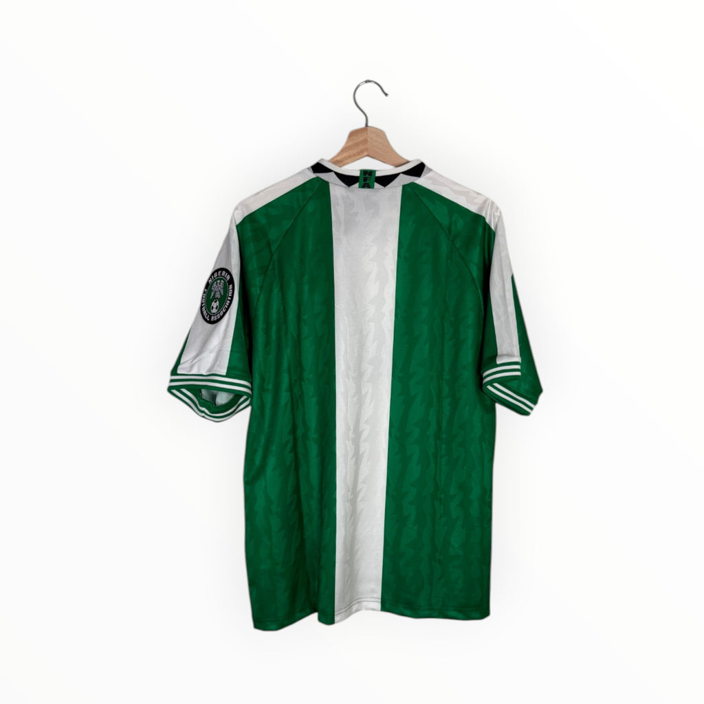 Nigeria 1996-97 Reissue kit, Size M, Brand new 10/10