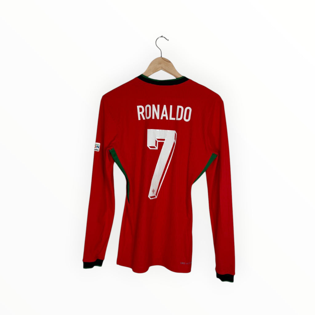 Portugal 2024-25 Home kit Player Issue L/S Ronaldo, Size S, Very good 8/10