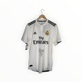 Signed Real Madrid 2018-19 Home kit Player Version, Size M, Brand new 10/10