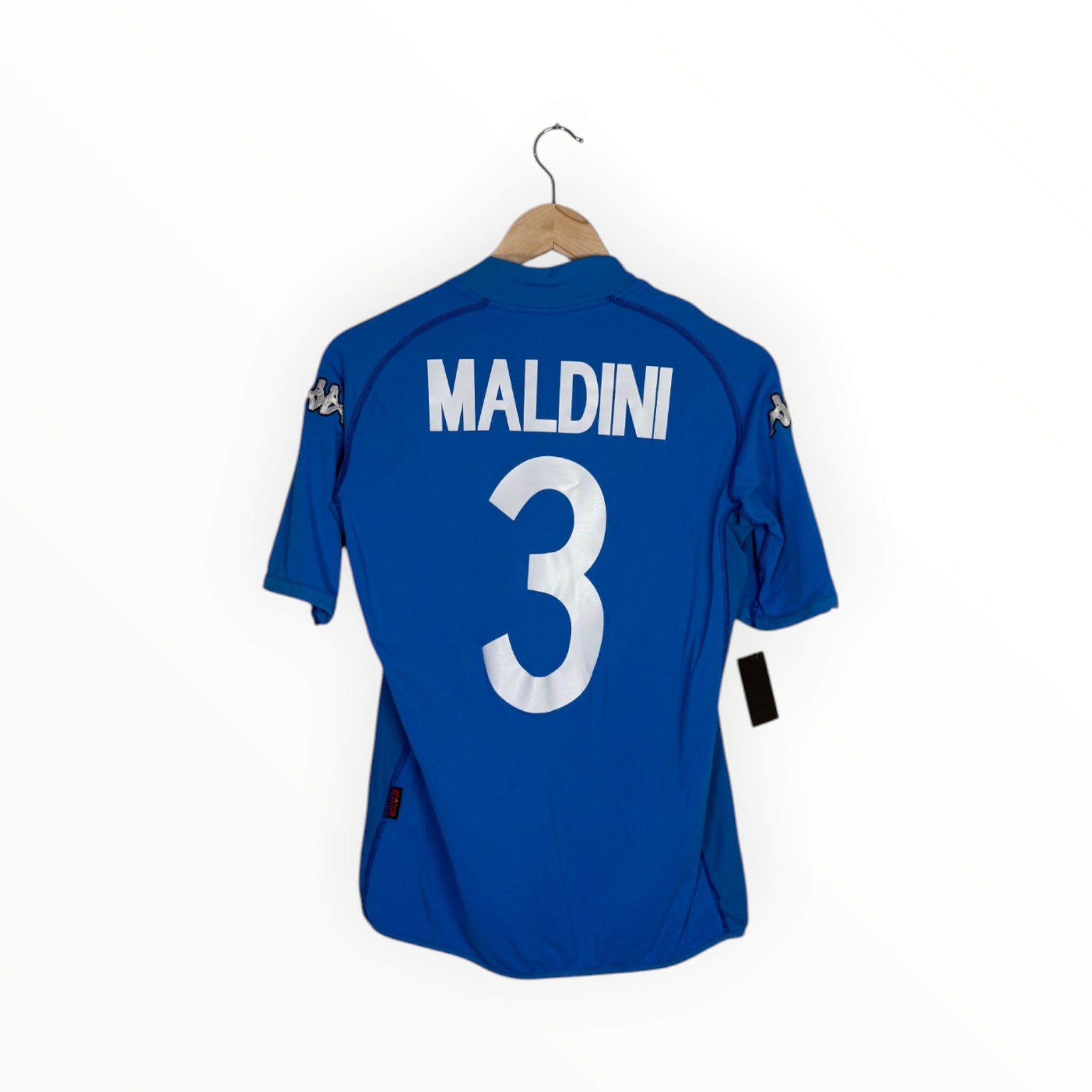 Italy 2002-03 Home kit Maldini, Size S, Very good 8/10