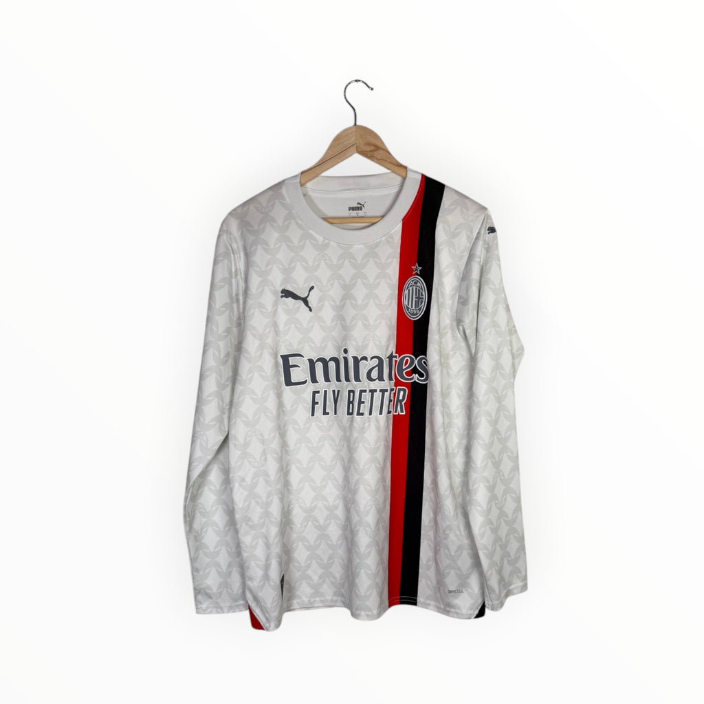 AC Milan 2024-25 Away kit L/S, Size L, Excellent 9/10
