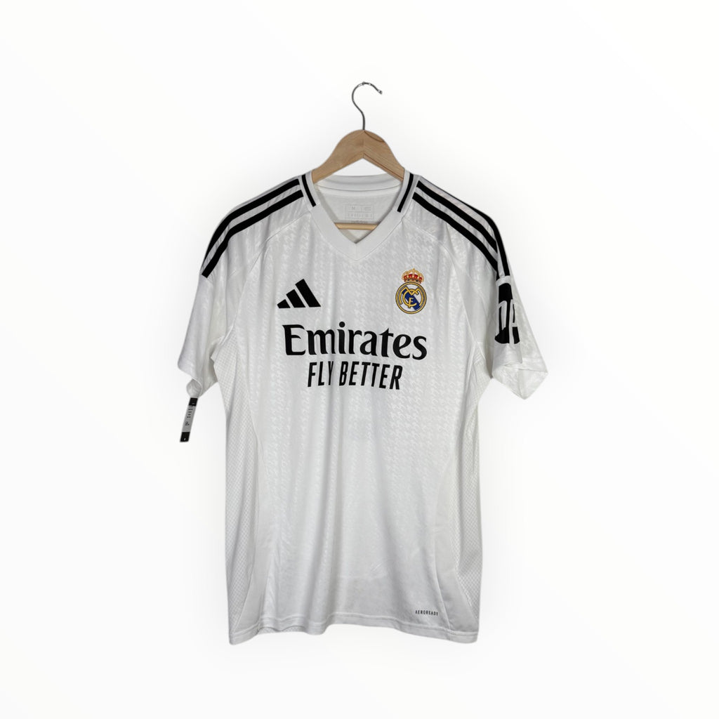 Real Madrid 2024-25 Home kit Mbappe, Size M, Brand new 10/10