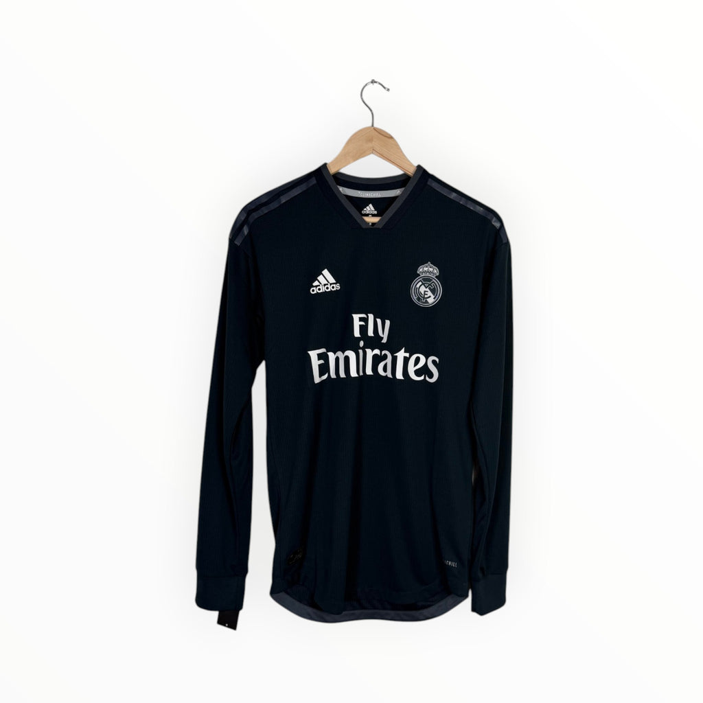 Real Madrid 2018-19 Away kit Player issue L/S Varane, Size S, Brand new 10/10