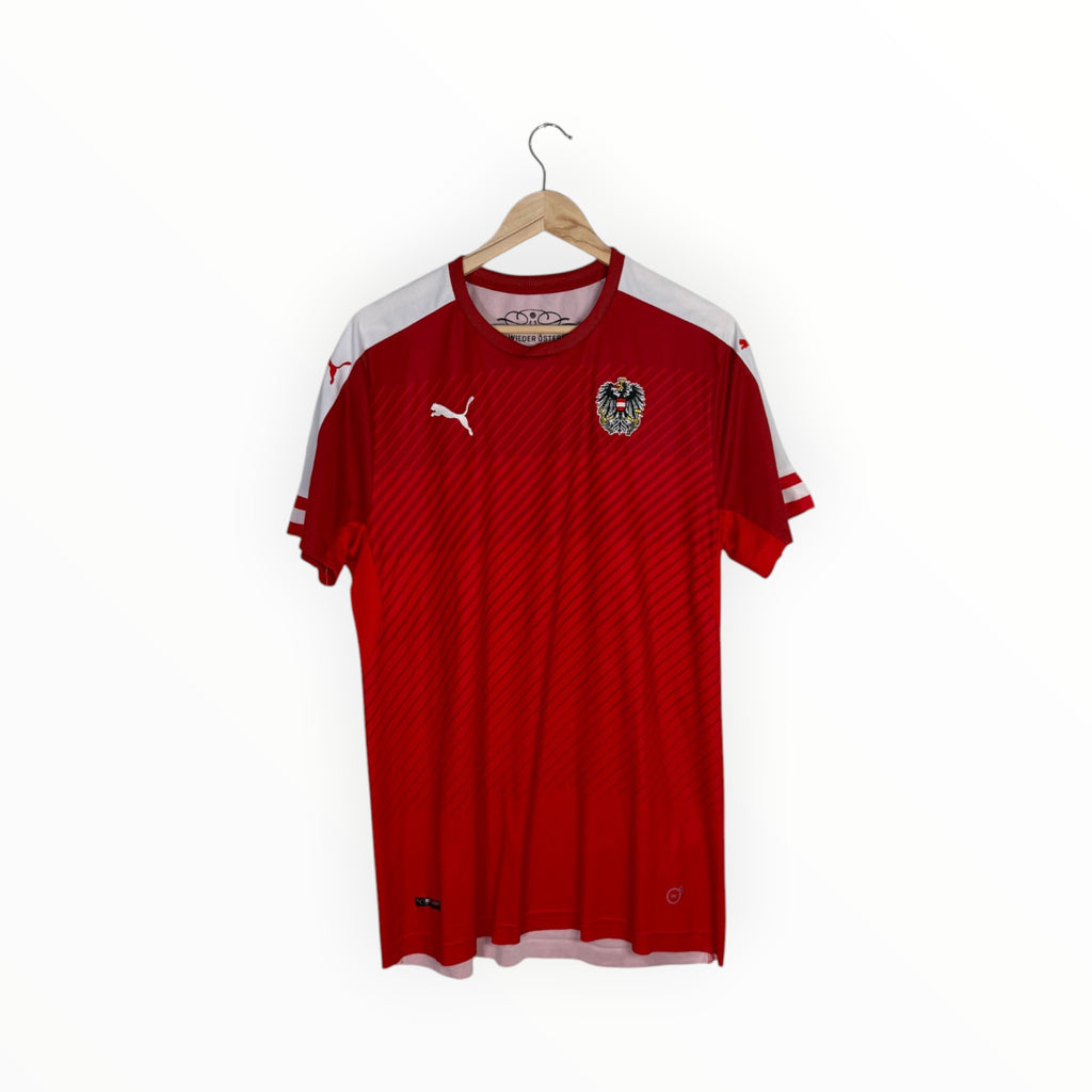 Austria 2016-17 Home kit, Size L, Very good 8/10