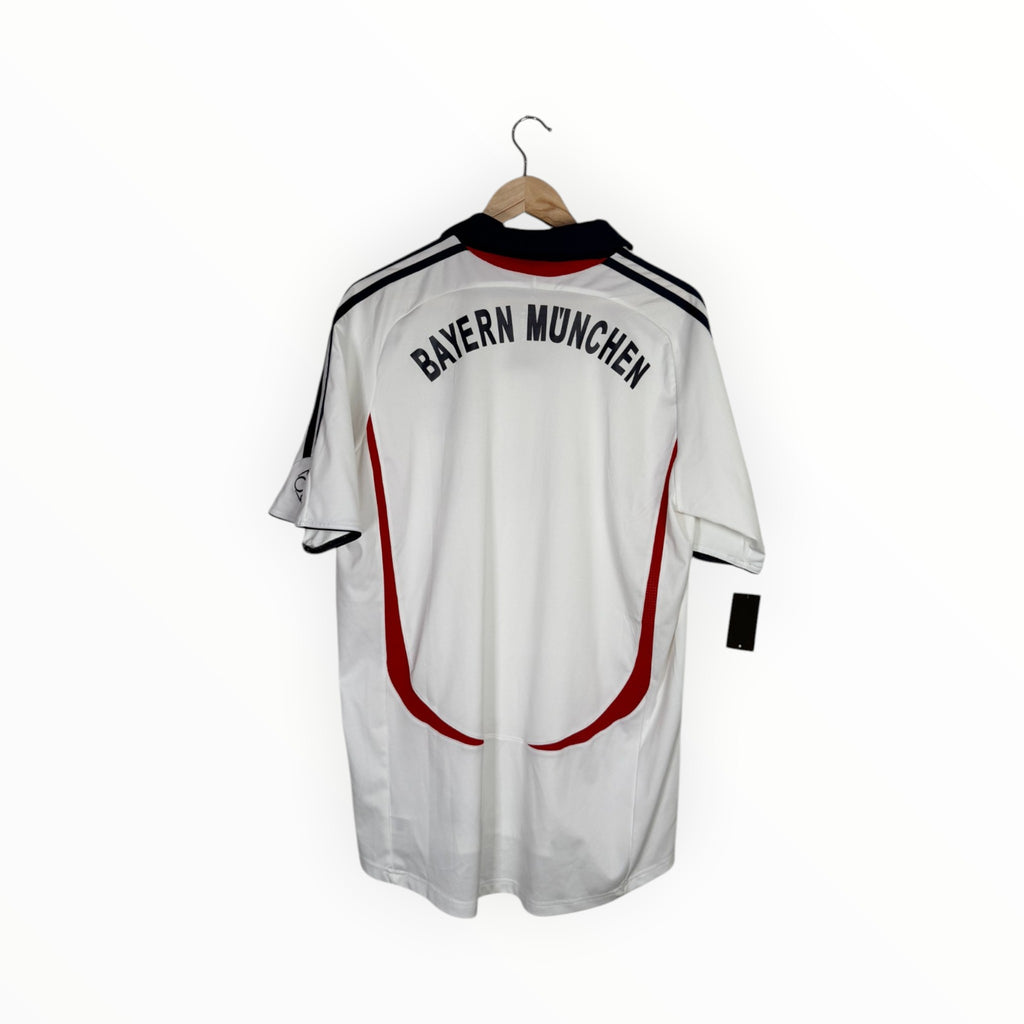 Bayern Munchen 2006-07 Away kit, Size XL, Very good 7/10