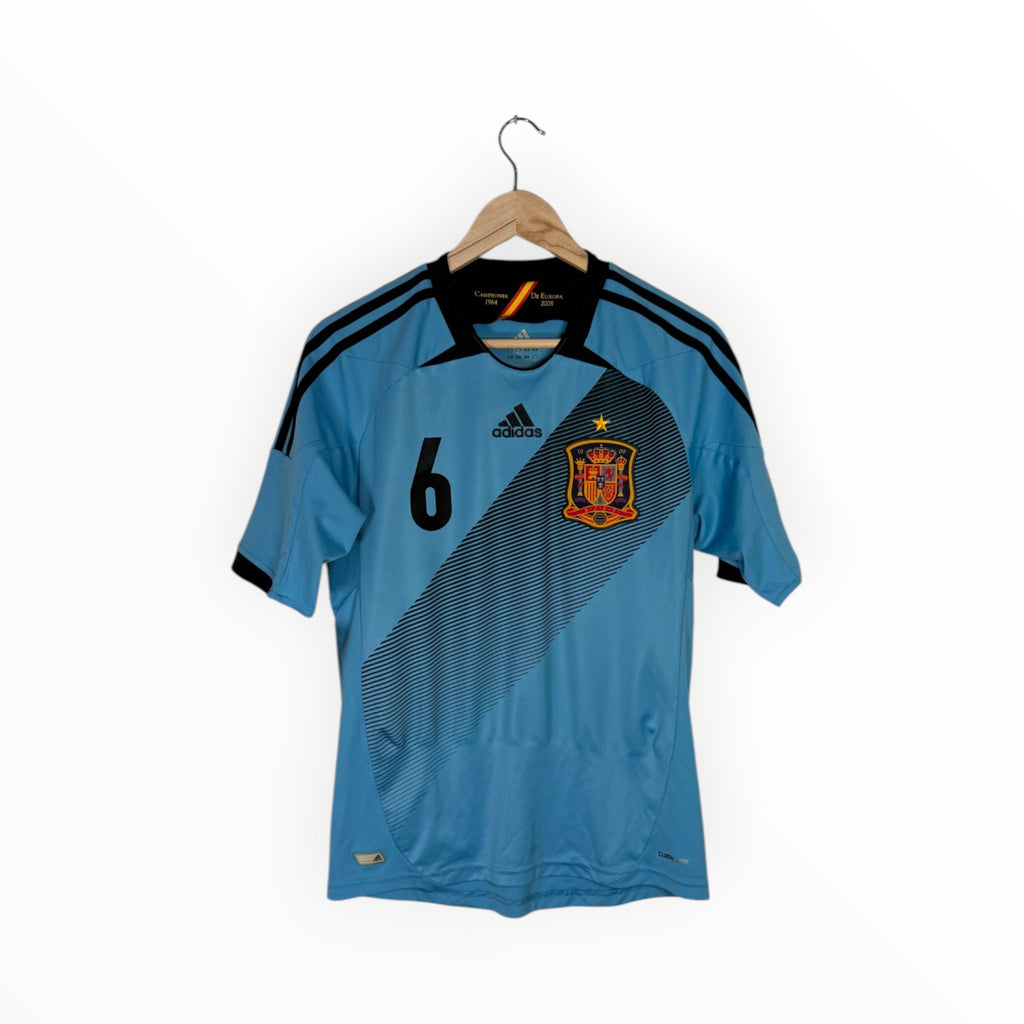 Spain 2012-13 Away kit Iniesta, Size S, Very good 8/10