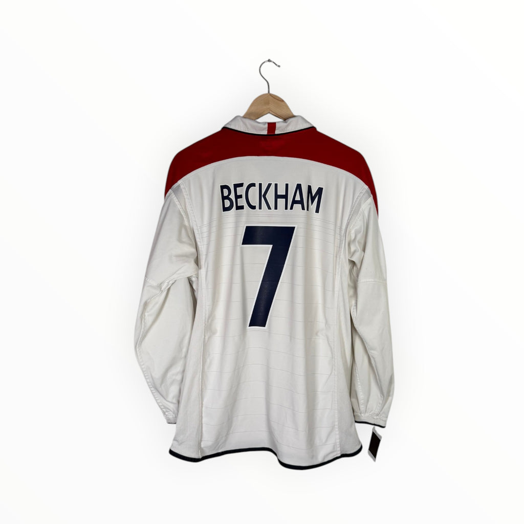 England 2004-05 Home kit L/S Beckham, Size L, Very good 8/10