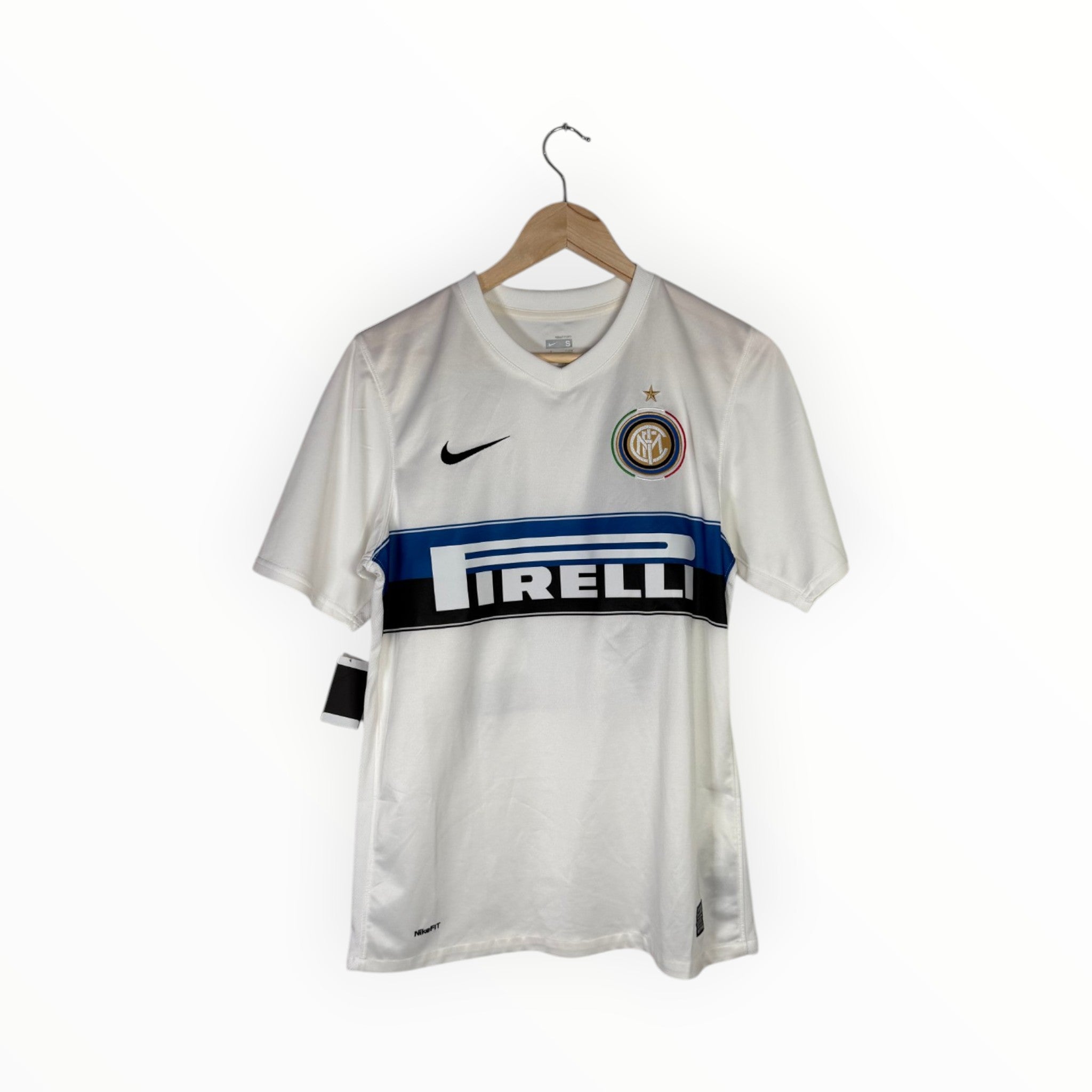 Inter 2009-10 Away kit Milito, Size S, Very good 8/10