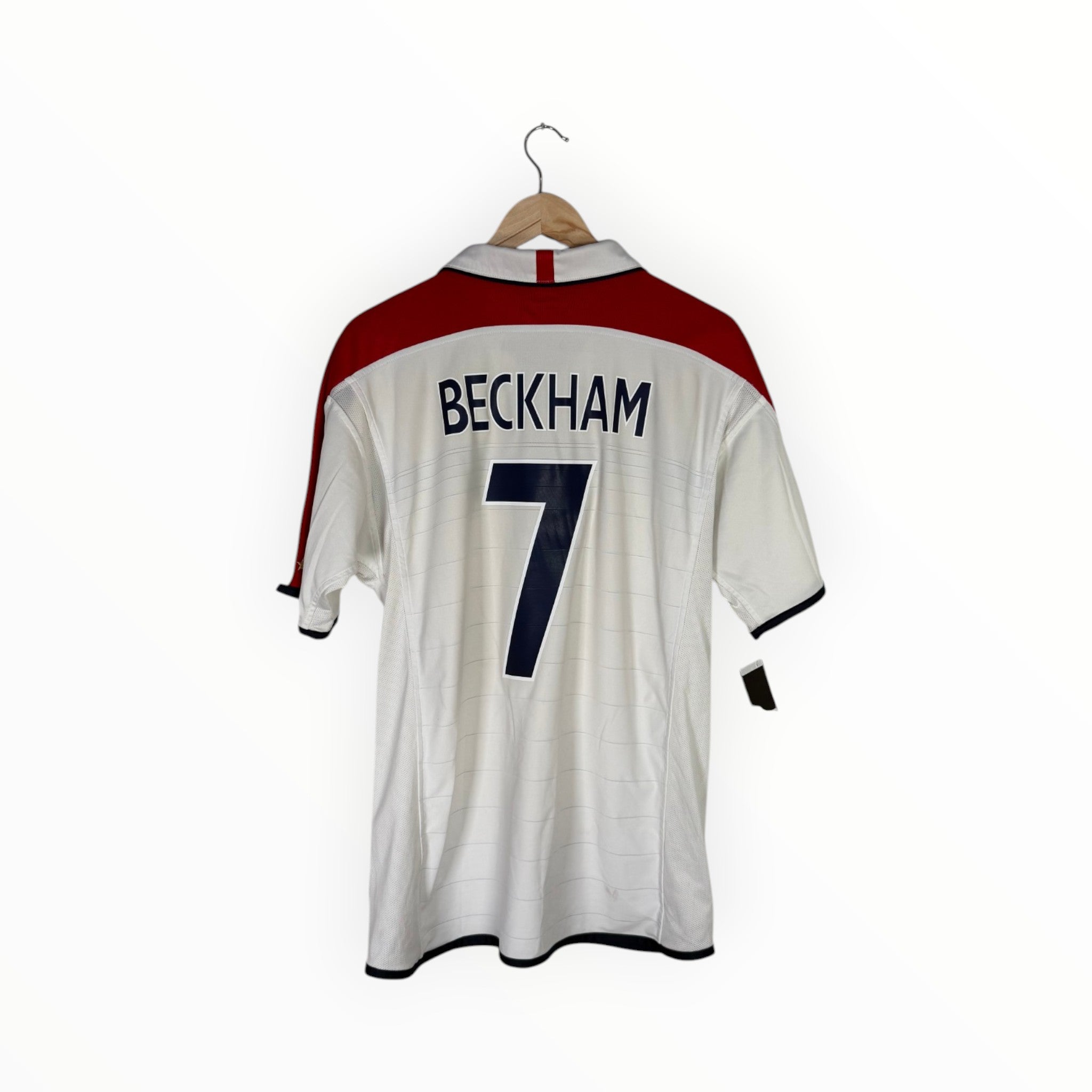 England 2004-05 Home kit Beckham, Size L, Very good 8/10