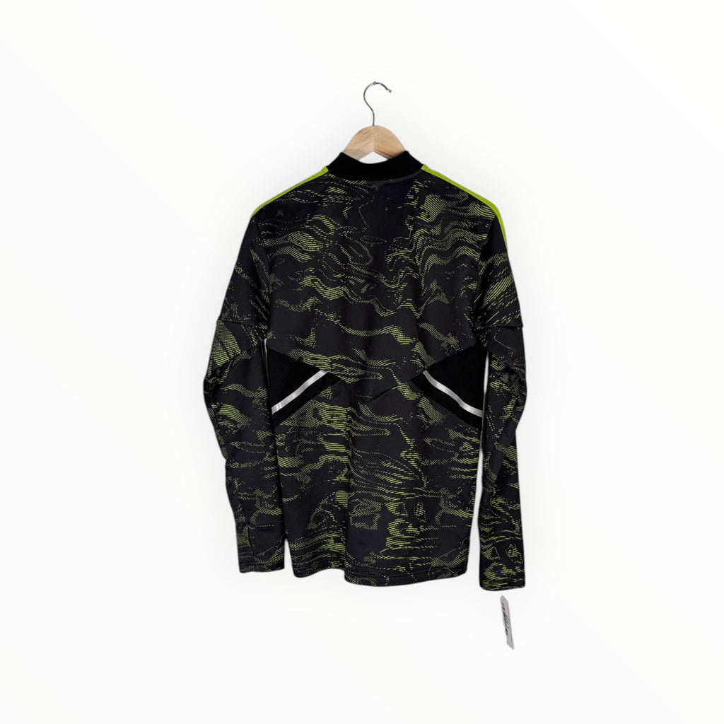 Manchester United 2022-23 Tracksuit, Size M, Very good 8/10