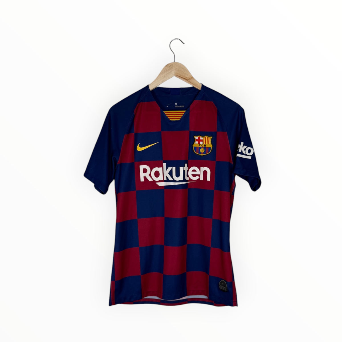 Barcelona 2019-20 Home kit + Short Messi, Size M, Very good 8/10