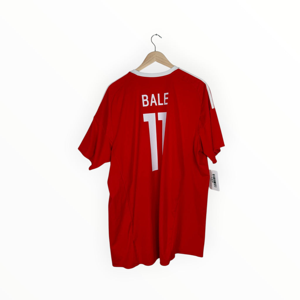 Wales 2016-17 Home kit Bale, Size 2XL, Very good 8/10