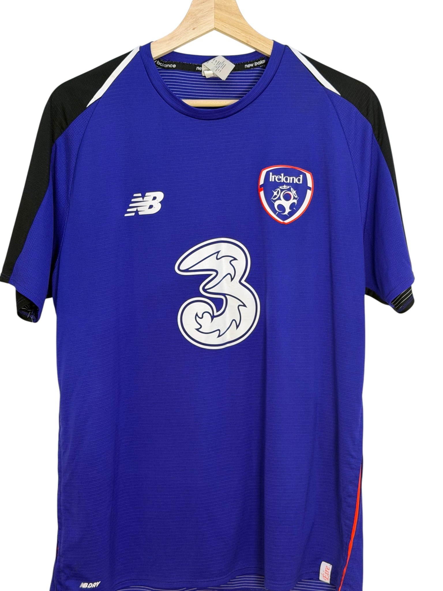 Ireland nb 3 purple and black jersey