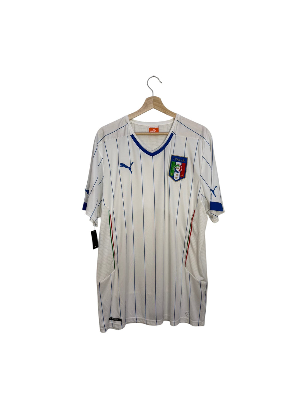 Italy white football shirt puma