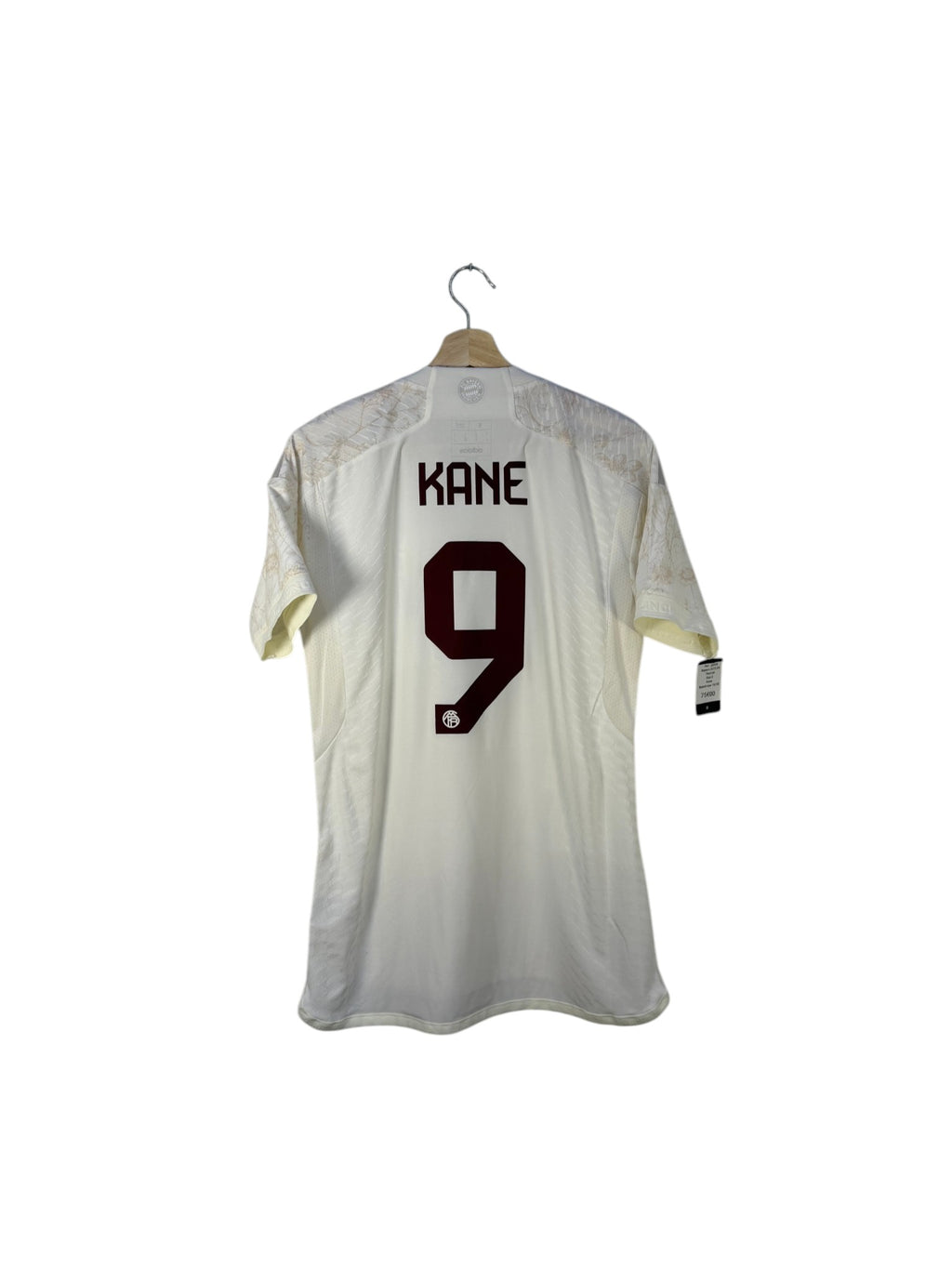 Kane football shirt cream bayern munich