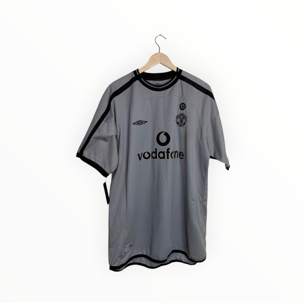 Manchester United grey umbra football shirt vodafone