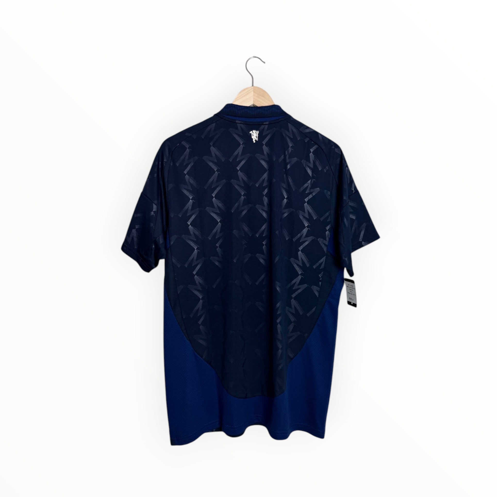 Manchester United jersey navy and silver