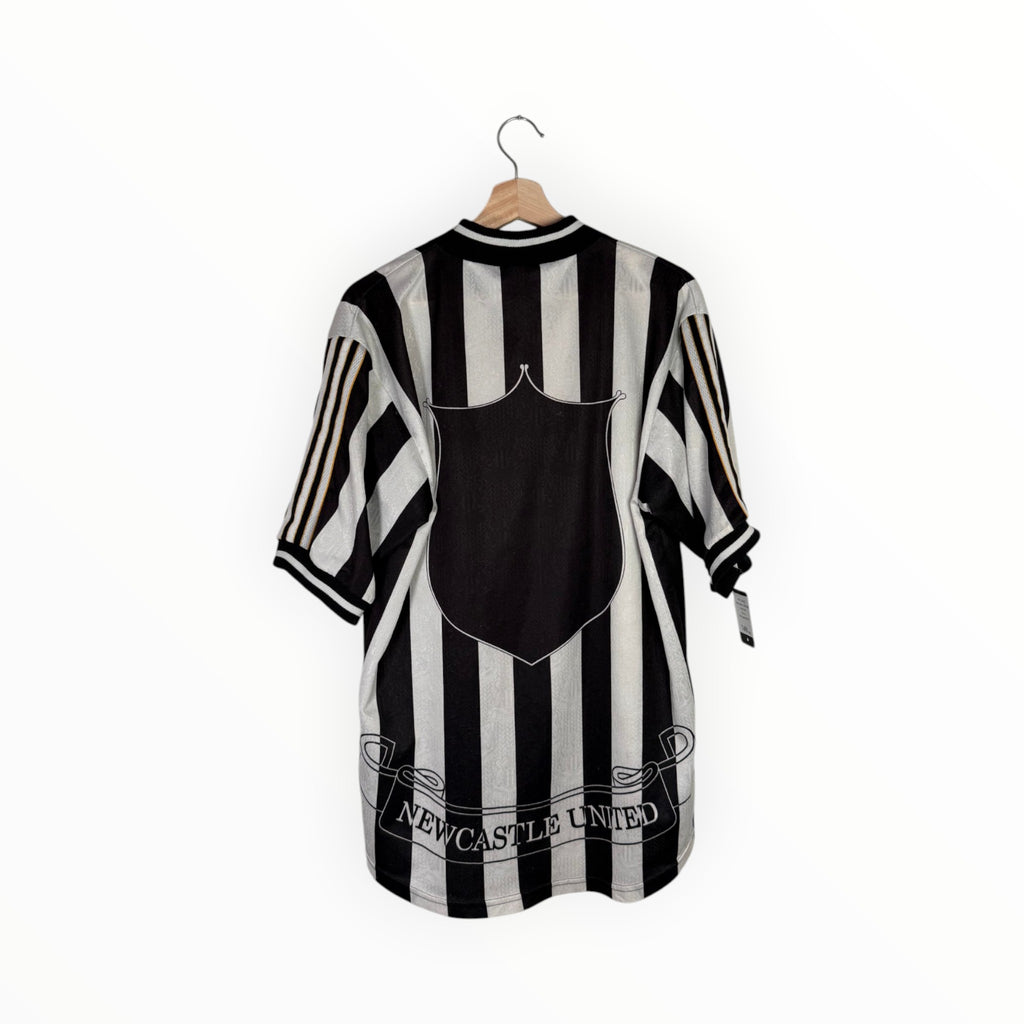 Newcastle united 1997-1998 home kit