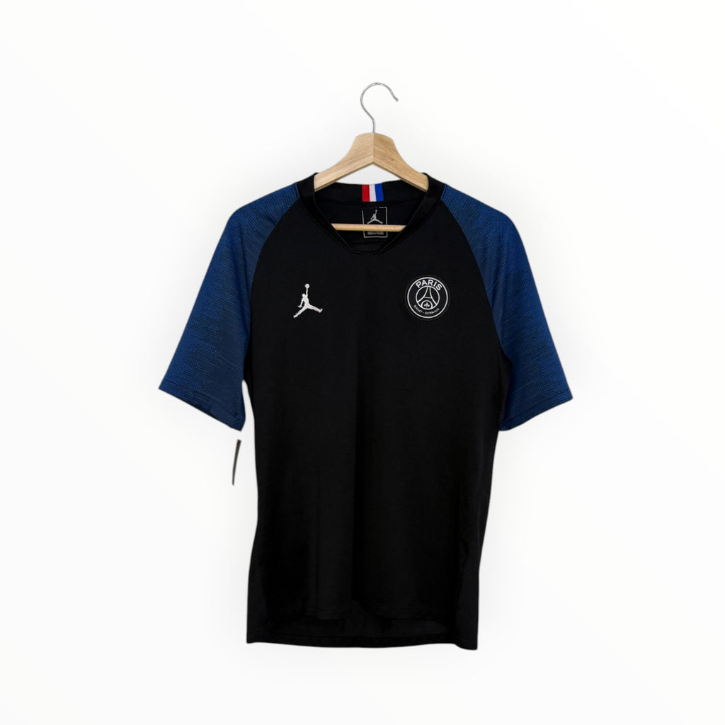PSG black and blue jersey jordan