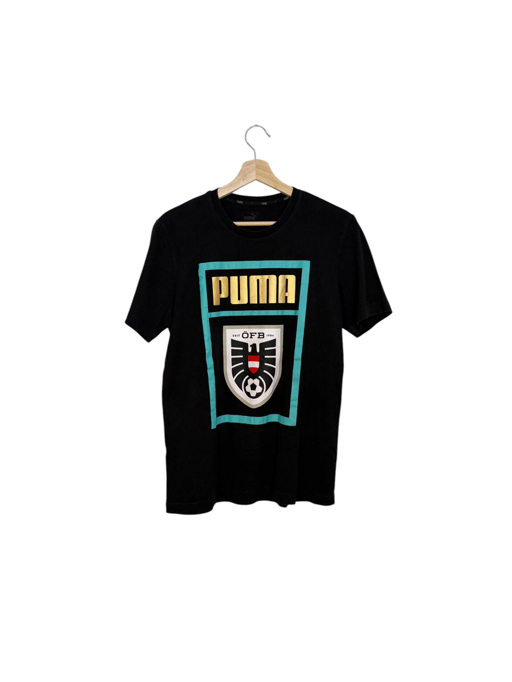 Puma tee austria black and gold