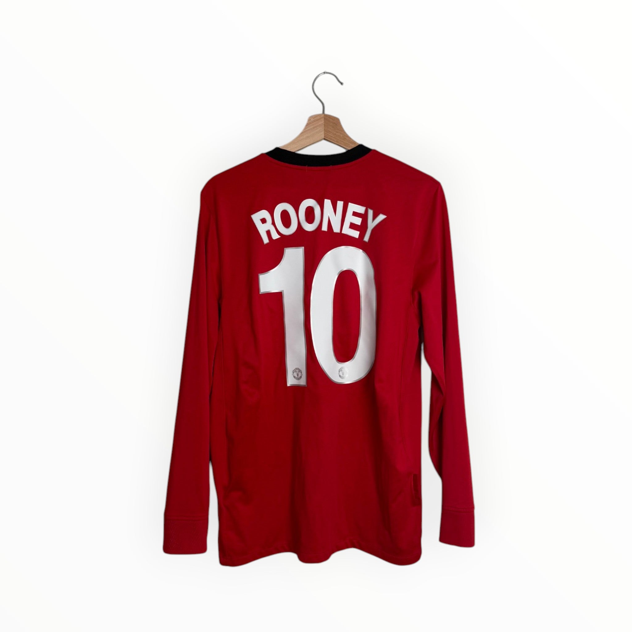 Red football shirt Wayne Rooney number 10