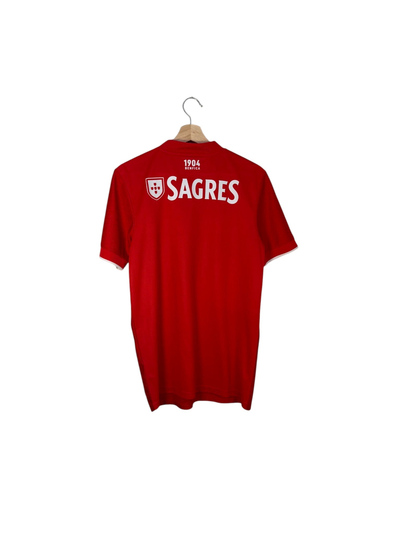 Red football shirt sagres benfica