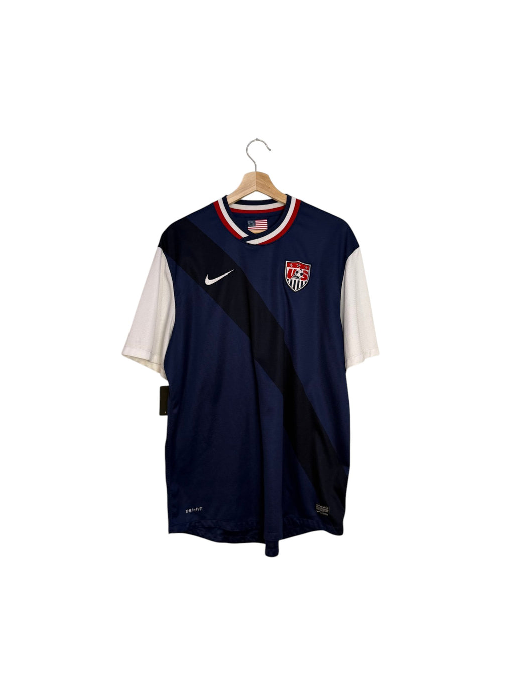 Usa nike football shirt navy and white