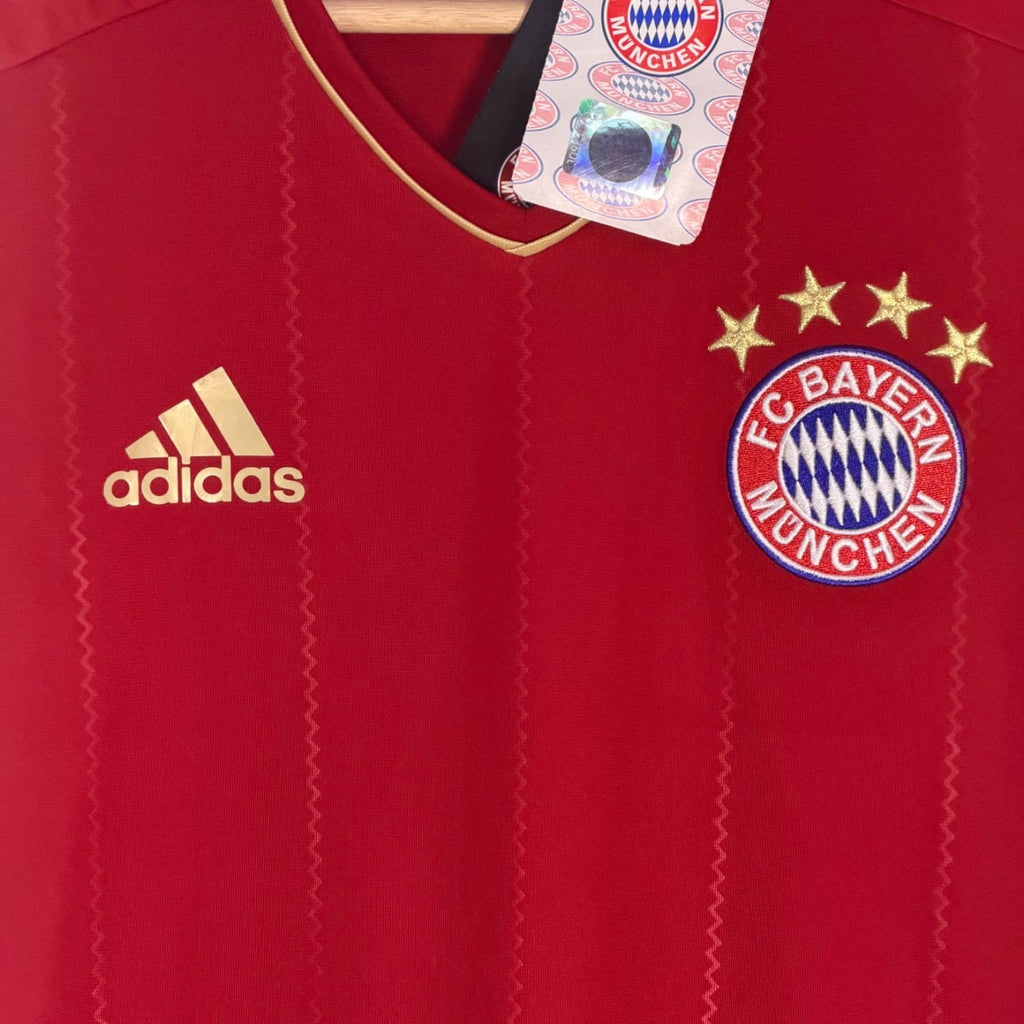 adidas fc bayern red and gold