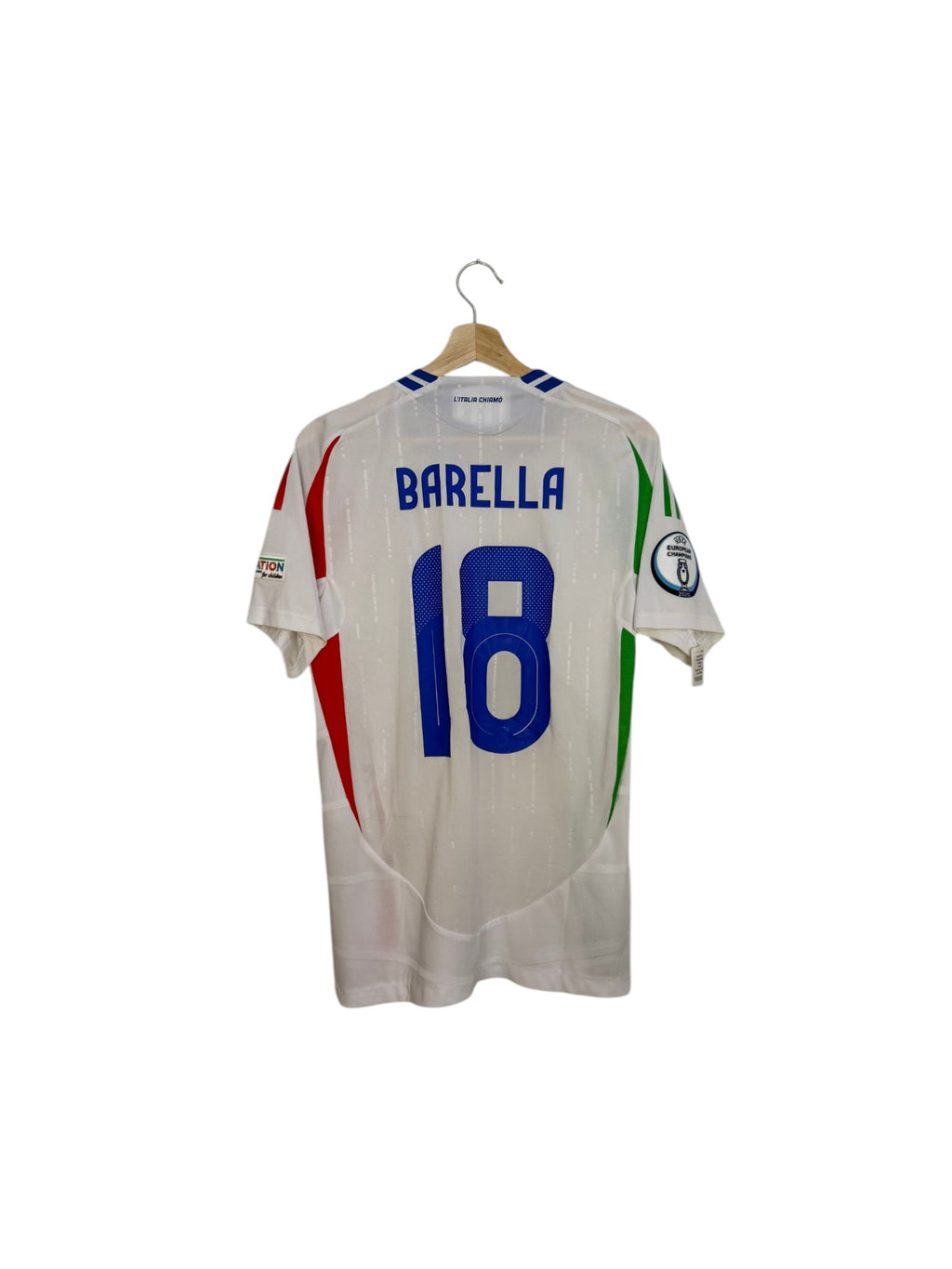 barella number 18 nameset italy jersey