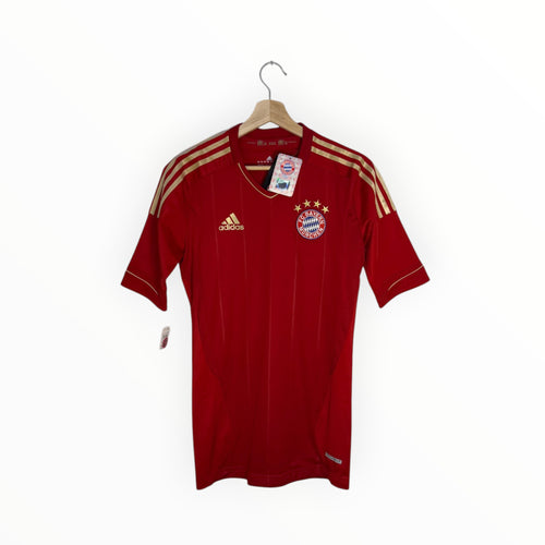 bayern football shirt red and gold