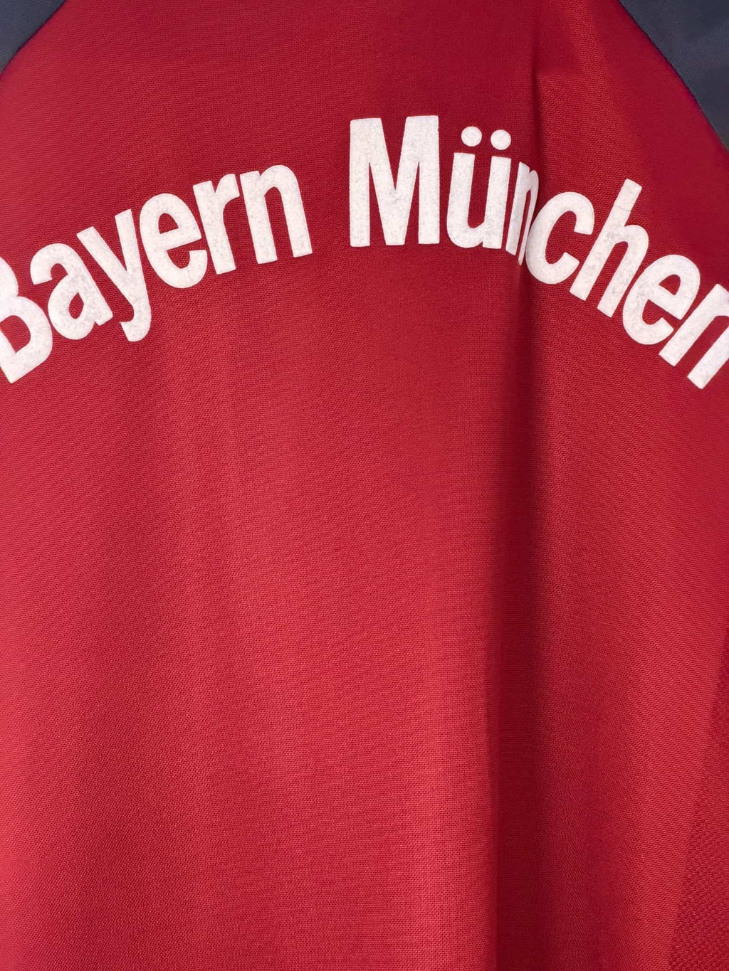 bayern munchen red and white