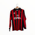 black and red stripes lotto ac milan opel