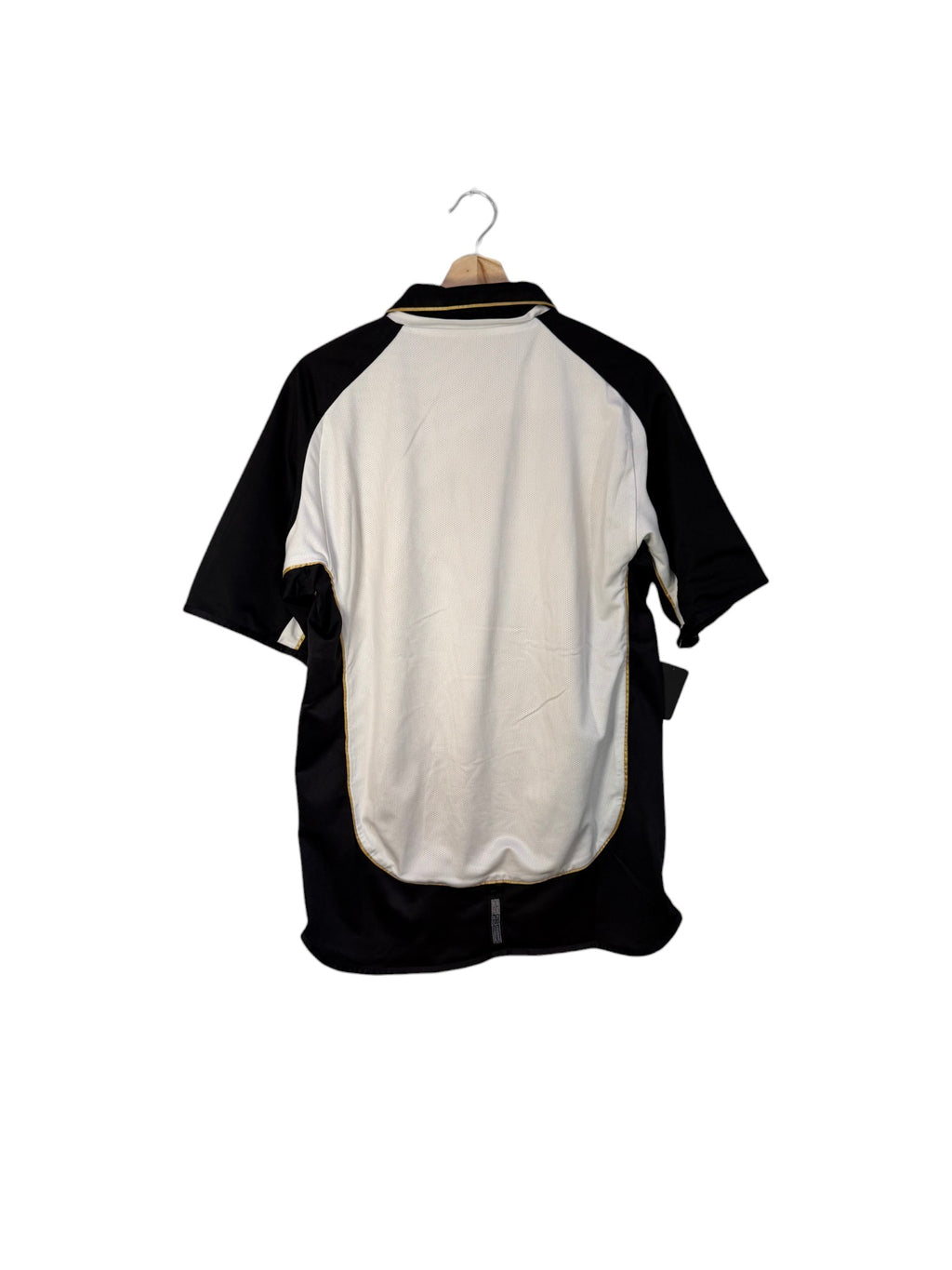 black and white jersey manchester united