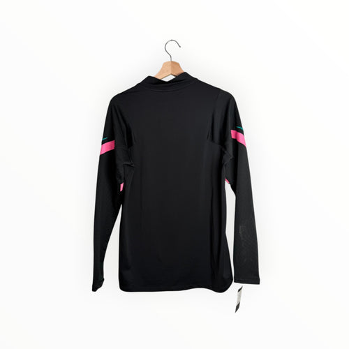black training top long sleeve