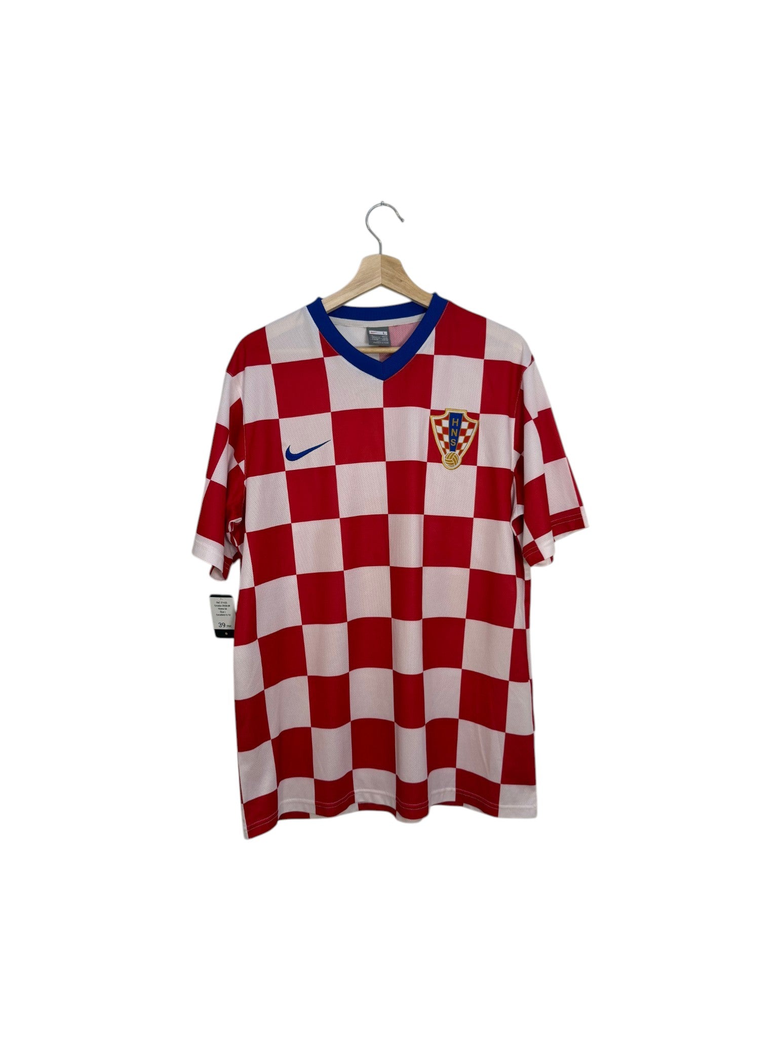 croatia red and white football shirt nike blue collar