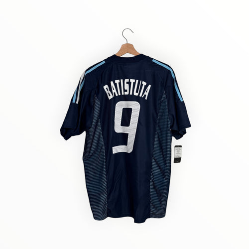 dark and light blue football shirt Batistua number 9