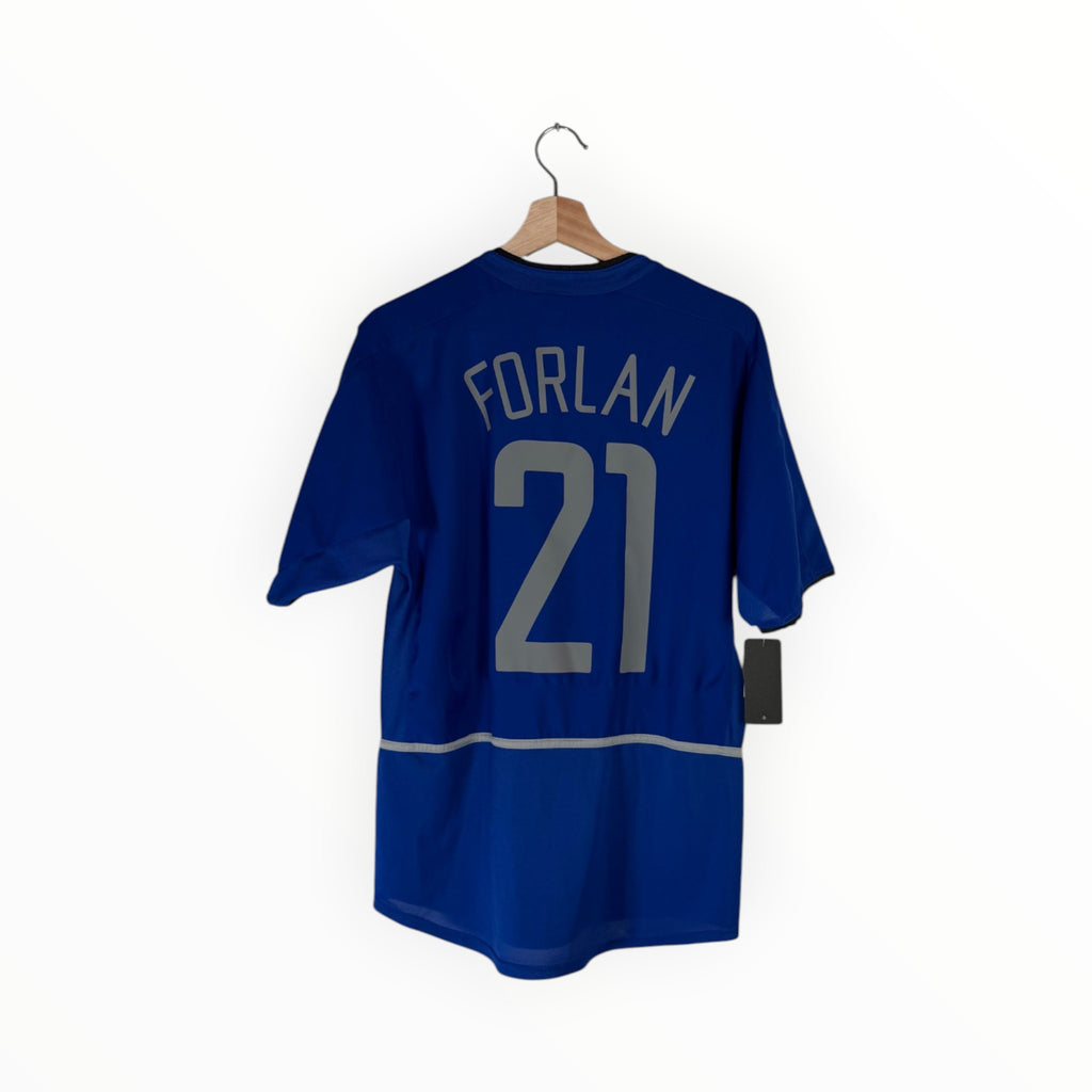 forlan football shirt blue man united