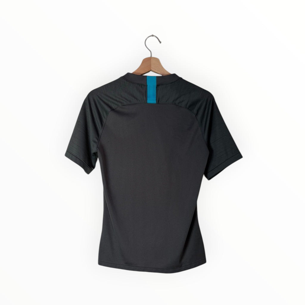 grey football shirt tottenham