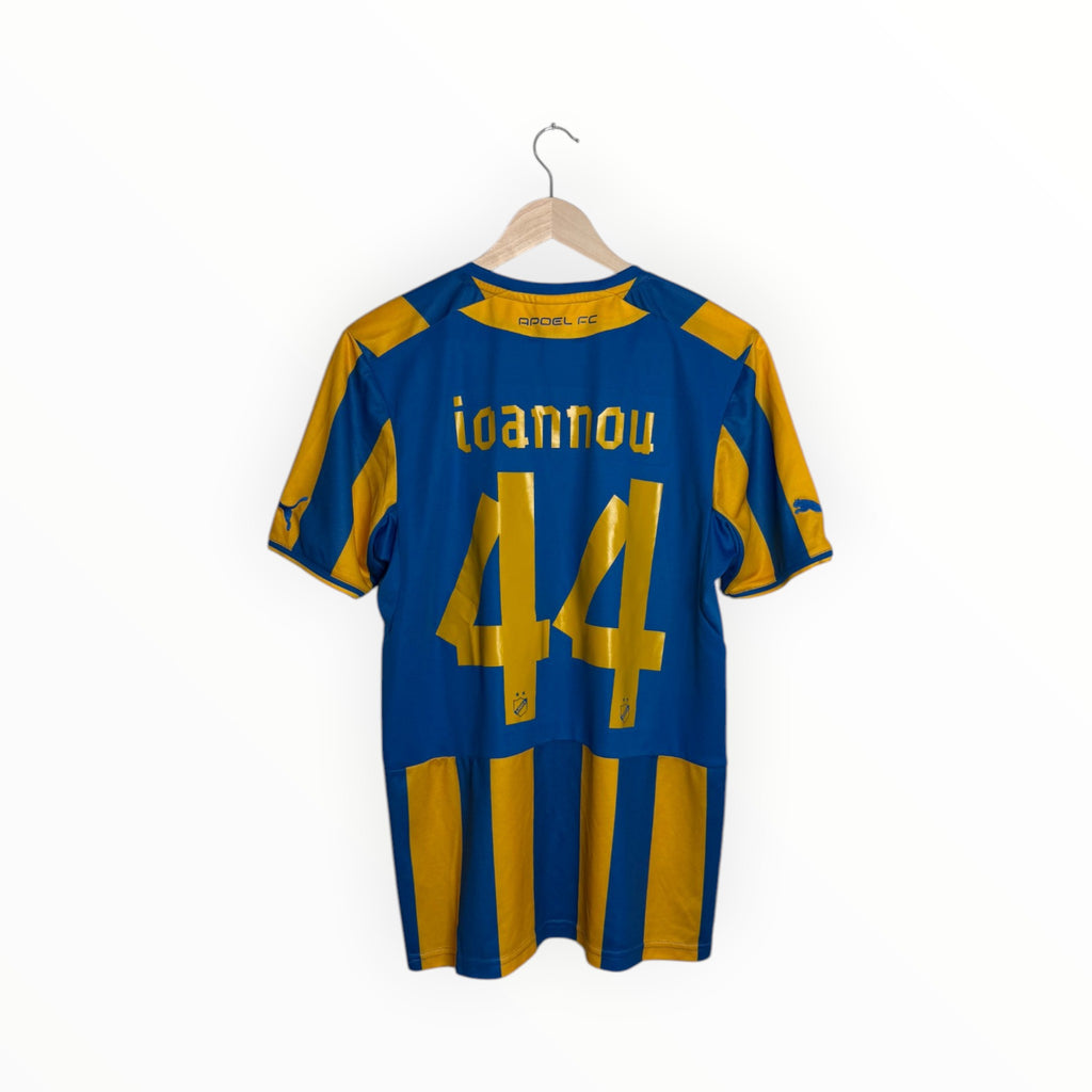 ioannou jersey prepared Apoel blue and yellow