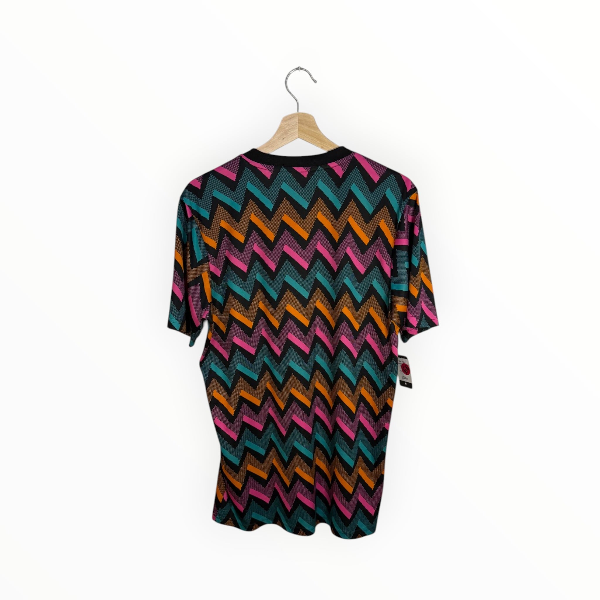 juventus pink blue and orange jersey