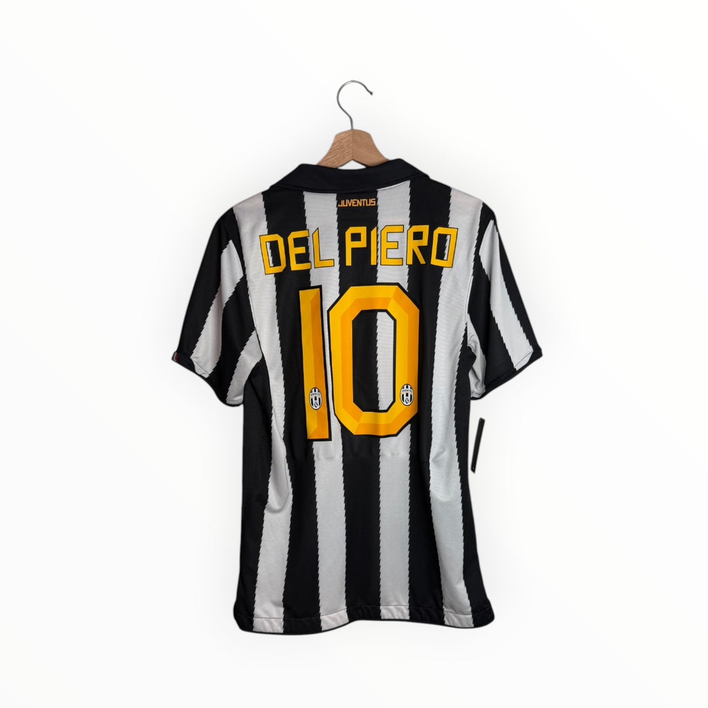 juventus white and black stripes del piero