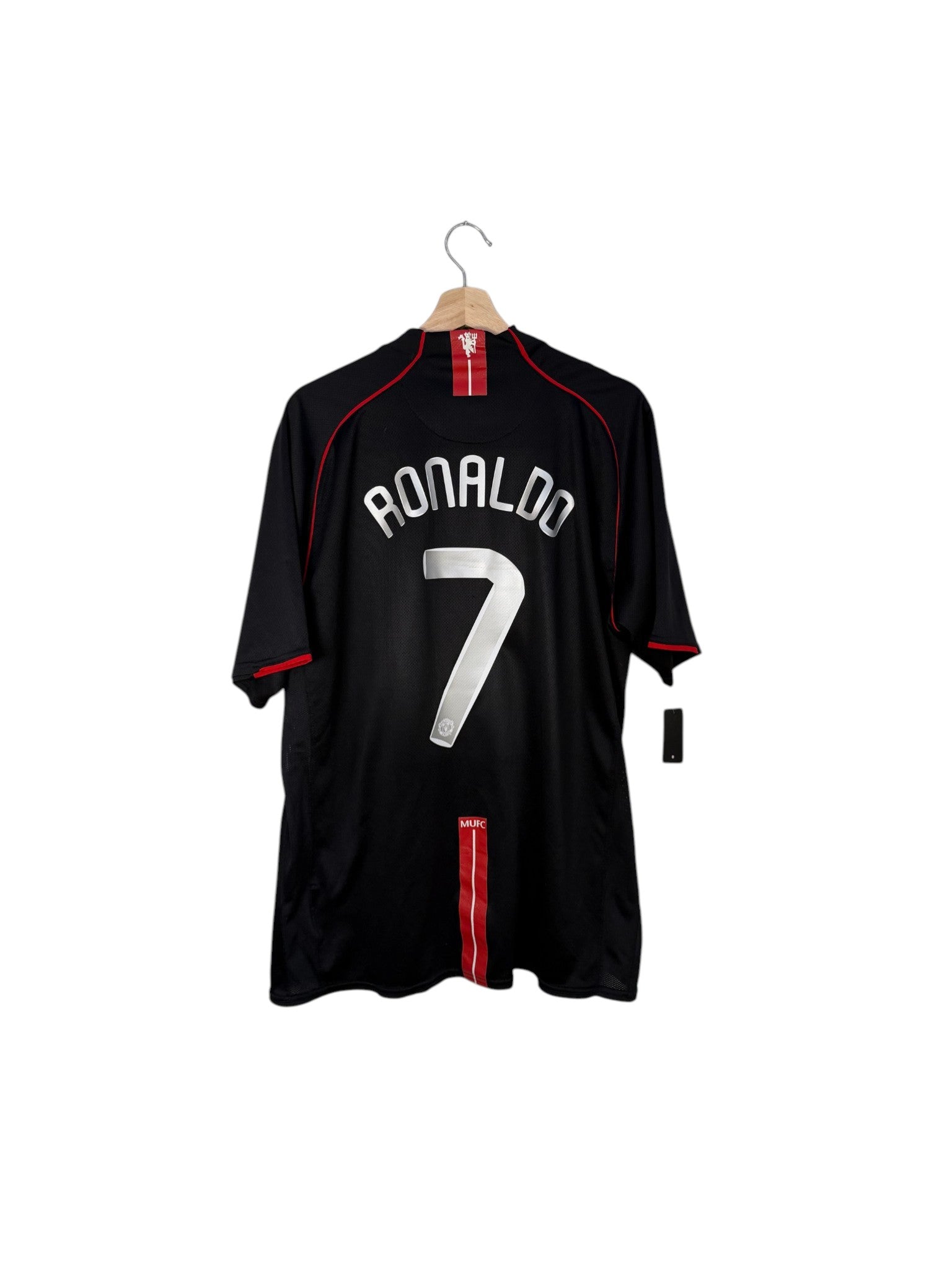 manchester united football shirt ronaldo black with red stripes