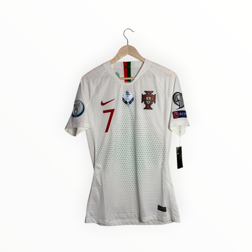 nike Portugal player issue kit