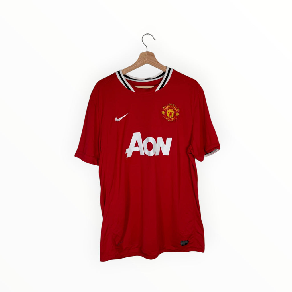 nike football shirt red 2011 man u